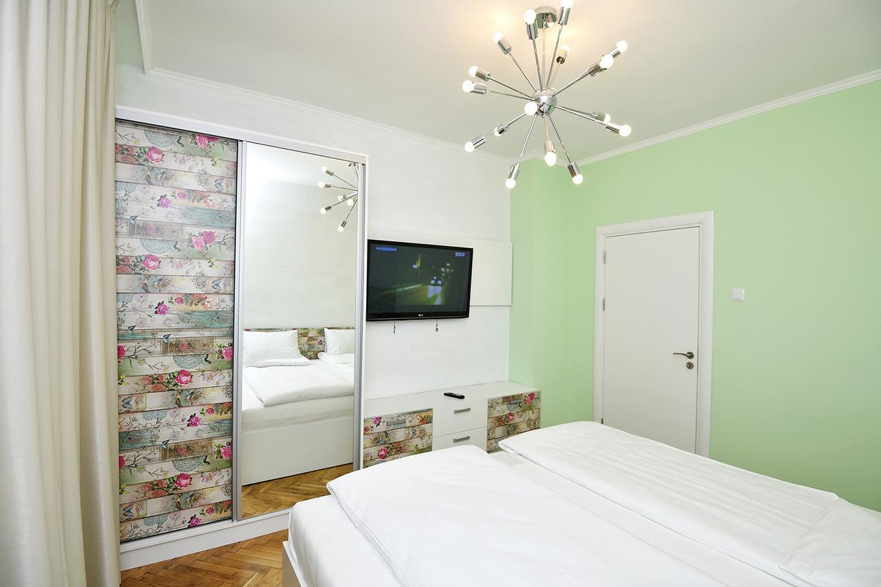 Chaika Apartment Varna Exterior photo